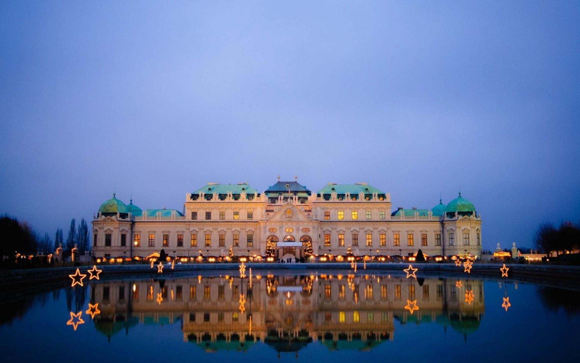 Regal Retreat Intimate Elegance Near Schoenbrunn Palace Bécs Kültér fotó
